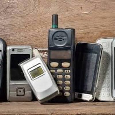 Timeline: Línea de tiempo de las telefonía celular