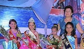 FUI REYNA EN LA ESCUELA