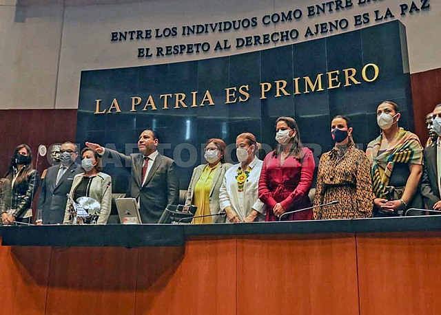 El dictamen para adicionar un párrafo al artículo 16 constitucionales es aprobado.