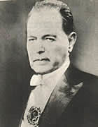 Hipólito Yrigoyen primer presidente argentino elegido democráticamente