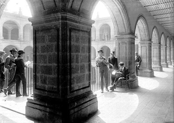 Profesor de Lengua Nacional