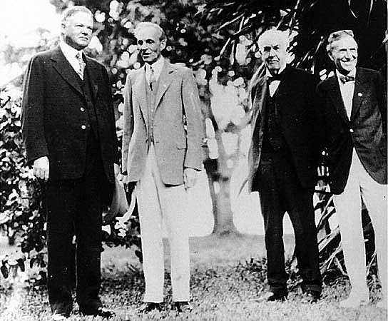 Thomas Alva Edison muere