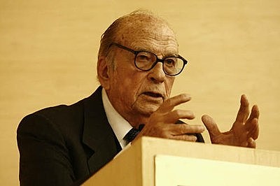 Pablo Gonzáles Casanova (EXPANSIÓN DEL CAPITALISMO MUNDIAL)