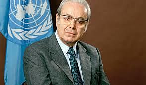 Javier Pérez de Cuellar (CONCEPTO MAS COMPLEJO DE DESARROLLO)