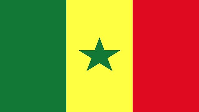 LA DESCOLONIZACIÓN DE SENEGAL Y MADAGASCAR