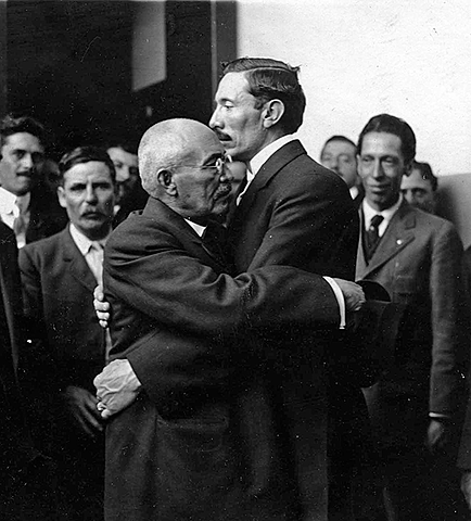 Renuncia de Victoriano Huerta