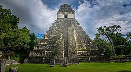 Timeline: Cronología de los Mayas por Rebecca Xu