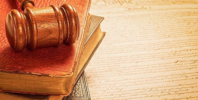 Se reconoce como garantía fundamental la protección de datos personales