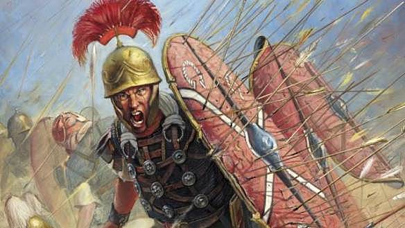 Pompeyo regresa triunfal de Hispania.