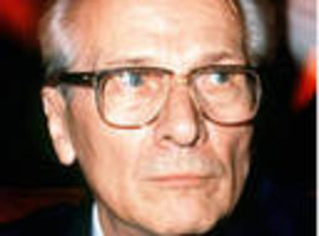 Erich Honnecker becomes leader of GDR.