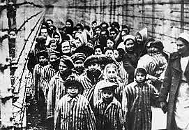 Cach the big moments (The Holocaust)