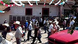 BALLET FOLKLÓRICO ARCOIRIS.