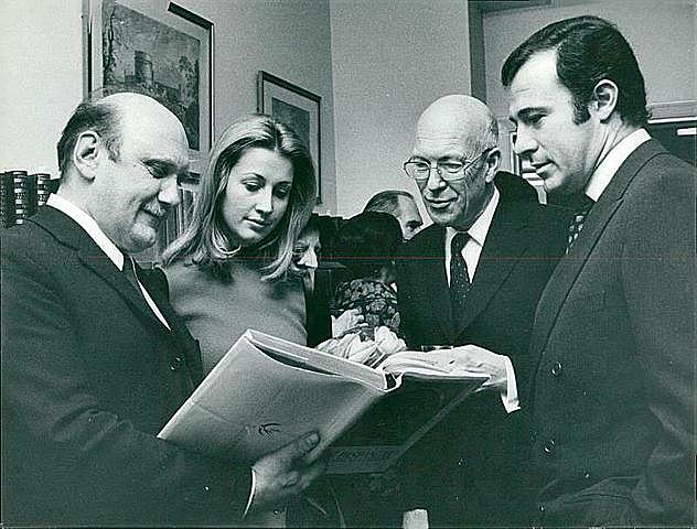 PAÍSES PUBLICAN LEYES DE PROTECCIÓN DE DATOS