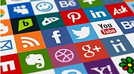 Timeline: Redes Sociales