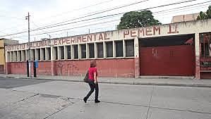 LOS INSTITUTOS CON ORIENTACIÓN OCUPACIONAL, POSIBILIDADES DE EDUCACIÓN E INSERCIÓN SOCIAL AL MUNDO LABORAL