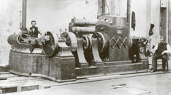 PRIMER PLANTA DE GENERACIÓN DE ENERGÍA ELÉCTRICA