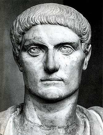 Emperador Constantino (305 d.C - 337 d.C)
