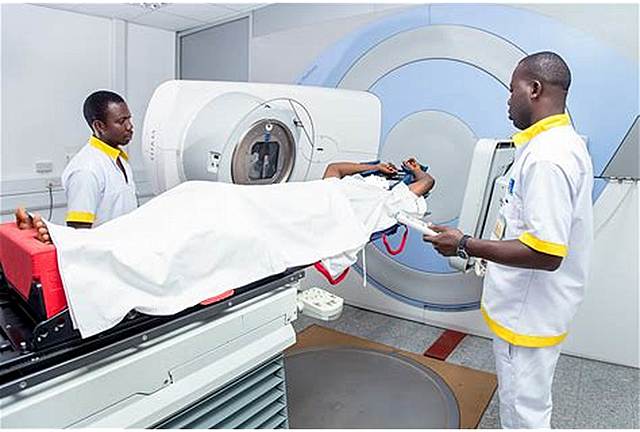 Diagnostico y tratamiento del Cáncer por rayos X