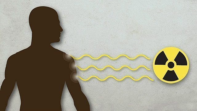 Dosis de Radiación (Materiales radioactivos se limitan a la mitad de la DMP)