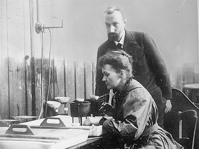 DESCUBRIMIENTO DE LA RADIOACTIVIDAD