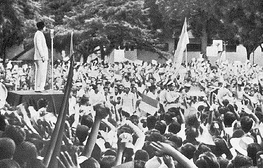 kondisi politik (kekurangan kemerdekaan)