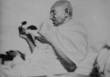 ESFUERZO POR FORMAR UN CONSEJO POPULAR