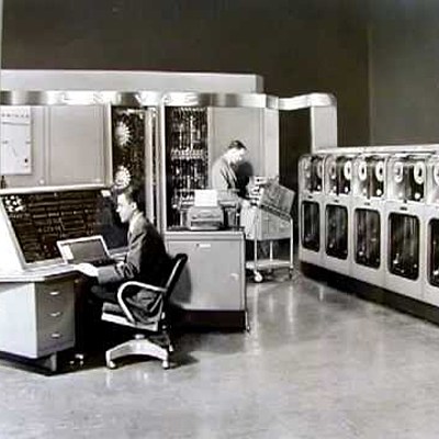 Timeline:  Antecedentes de las bases de Datos