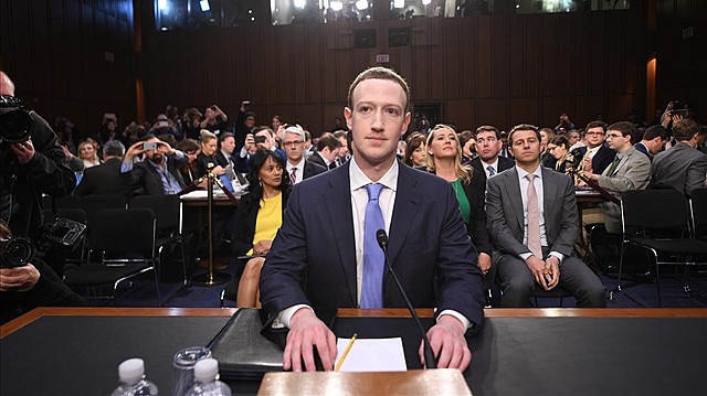 Mark Zuckerberg, fundador de Facebook, comparece ante el Congreso de Estados Unidos por el escándalo de Cambridge Analytica