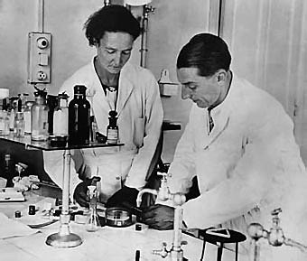 IRENE Y FREDERIC JOLIOT CURIE