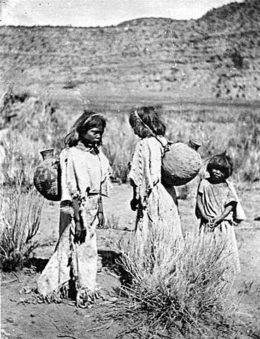 Open conflict occurs between the Paiute and settlers