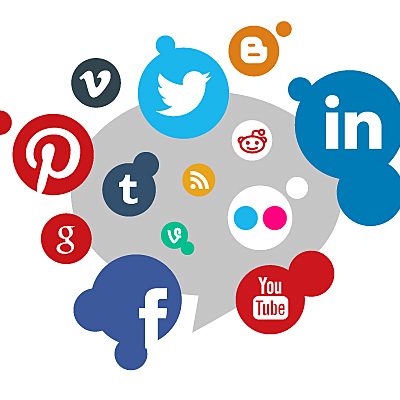 Timeline: SOCMED por Alanna