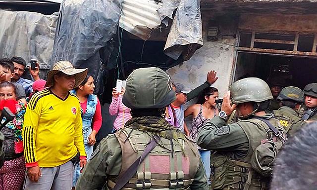 LOS ATAQUES A LA POBLACIÓN CIVIL