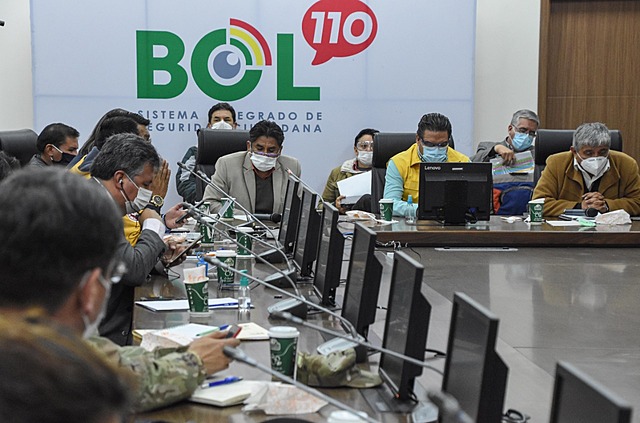 Con los contagios en una meseta, La Paz define nuevas medidas posconfinamiento