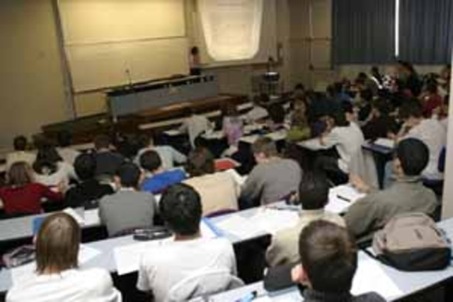 Cursos académicos de Ingeniería Industrial.