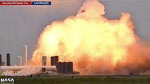 SpaceX Starship SN4 Prototype Explodes.