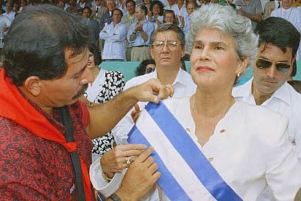 Primera Presidenta de América