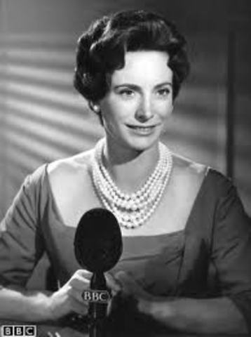 Nan Winton becomes the first national female newsreader on BBC television.