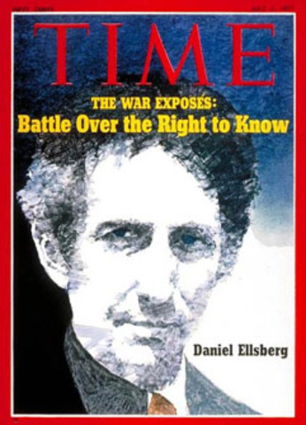 Daniel Elsberg publishes Pentagon Papers