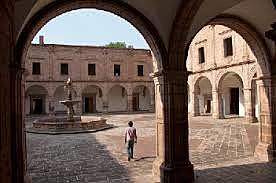 1985. Convenio de Granada.