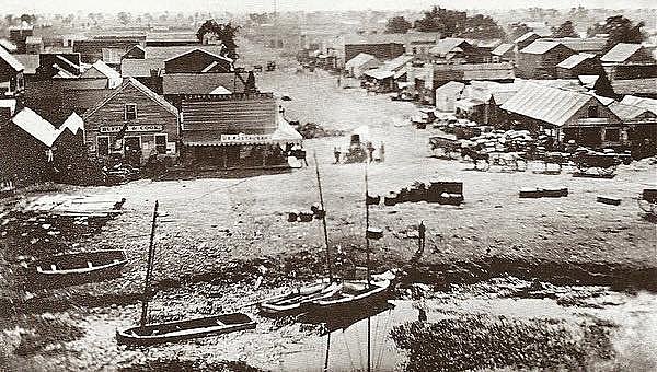 Sarah arrives near Stockton, California