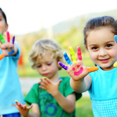 Timeline: Infancia y evolución