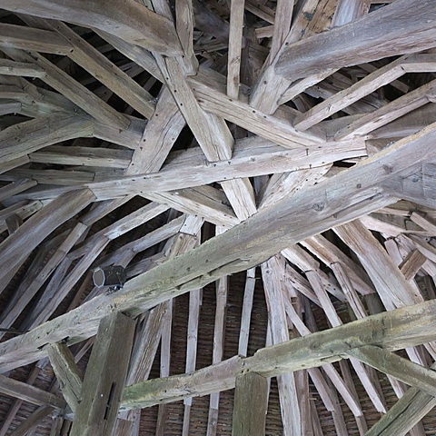 1999. Principios que deben regir la conservación de las estructuras históricas en madera