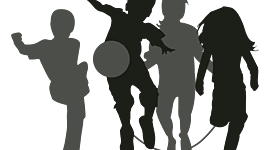 Timeline: Ser un niño o una niña