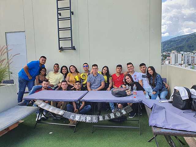 cumpleaños numero 19