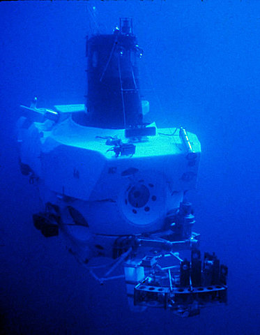 Submersible Deep Dives