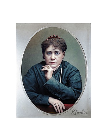 Nace Helena Blavatsky