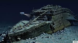 Titanic sinks