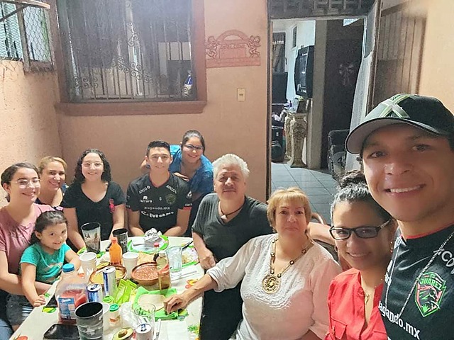 Recibimos a mi cuñado y a su esposa después de seis meses sin verlos