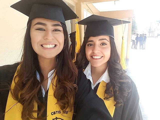 Graduación CBTIS 128