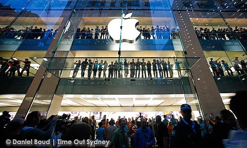 first apple store open